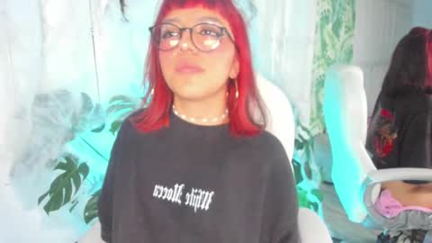 Snapshot of cute_hollywood chatting on 10, 10, 2025 Sofa online show from 10, 10, 2025