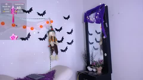 Snapshot of cute_horny12 chatting on 17, 10, 2025 Cute horny1 online show from 17, 10, 2025