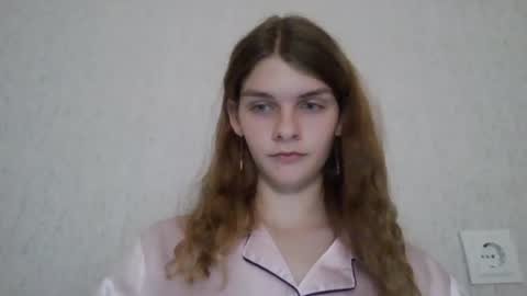 Snapshot of cute_kitte chatting on 15, 12, 2024 cute_kitte online show from 15, 12, 2024