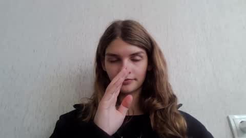 Snapshot of cute_kitte chatting on 19, 12, 2024 cute_kitte online show from 19, 12, 2024