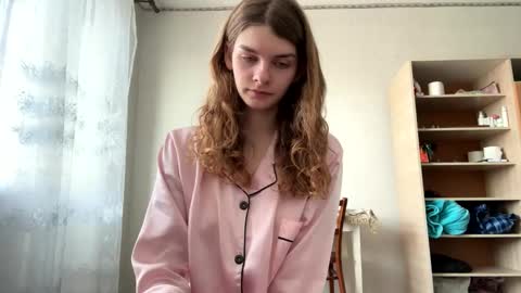 Snapshot of cute_kitte chatting on 24, 2, 2025 cute_kitte online show from 24, 2, 2025