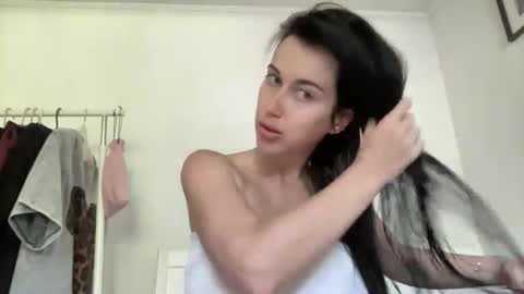 cute_kriss94 online show from 30, 5, 2026