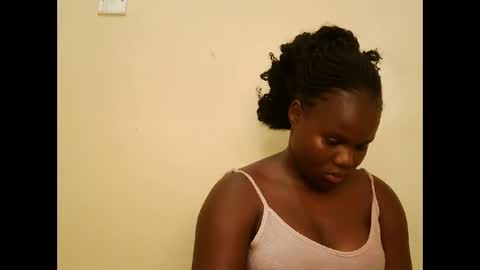 Snapshot of cute_latifah chatting on 18, 1, 2026 cute_latifah online show from 18, 1, 2026