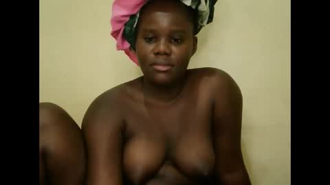 Snapshot of cute_latifah chatting on 22, 2, 2026 cute_latifah online show from 22, 2, 2026