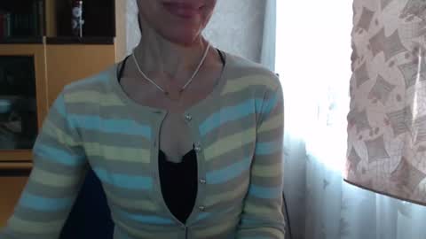 cute_lion_ online show from 8, 2, 2025