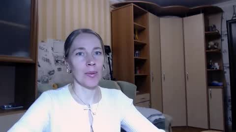 Snapshot of cute_lion_ chatting on 2, 4, 2026 cute_lion_ online show from 2, 4, 2026