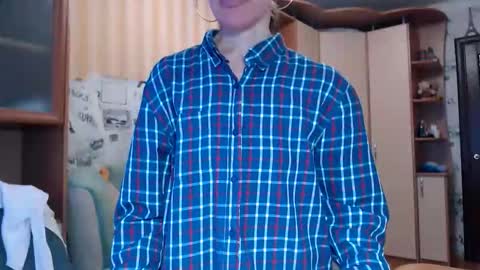 Snapshot of cute_lion_ chatting on 4, 4, 2026 cute_lion_ online show from 4, 4, 2026