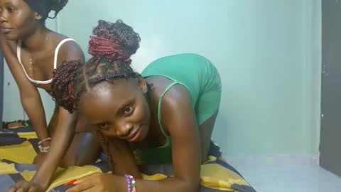 cute_lorna online show from 11, 4, 2026