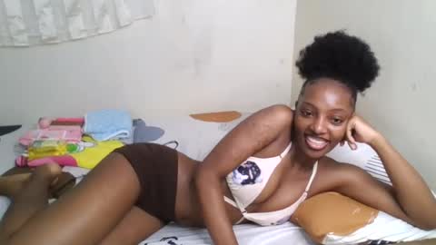 Snapshot of cute_messy chatting on 27, 6, 2026 cute messy online show from 27, 6, 2026