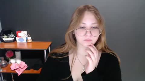 Veronica online show from 7, 1, 2025