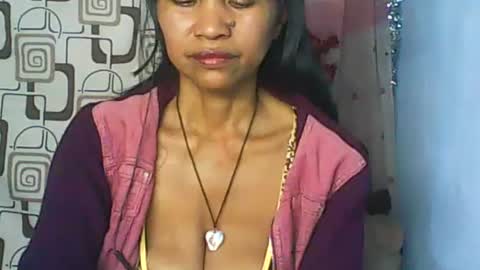 Snapshot of cute_moll chatting on 17, 7, 2026 murielle online show from 17, 7, 2026
