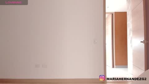 Snapshot of cute_molly18 chatting on 17, 12, 2024 Maria online show from 17, 12, 2024