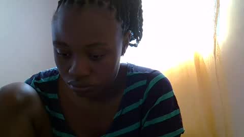 Snapshot of cute_savanna chatting on 5, 1, 2025 cute_savanna online show from 5, 1, 2025