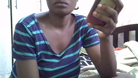 Snapshot of cute_savanna chatting on 5, 1, 2025 cute_savanna online show from 5, 1, 2025