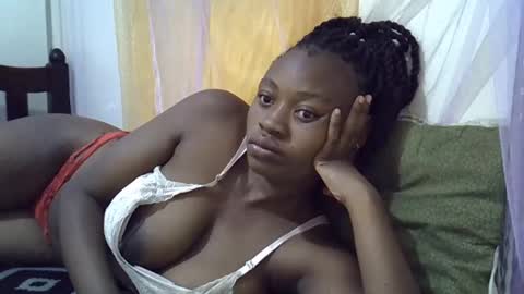 Snapshot of cute_savanna chatting on 1, 2, 2025 cute_savanna online show from 1, 2, 2025