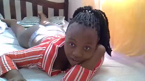 Snapshot of cute_savanna chatting on 3, 2, 2025 cute_savanna online show from 3, 2, 2025
