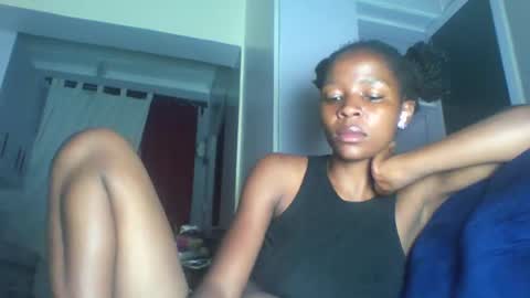 Snapshot of cute_sexy3 chatting on 23, 5, 2026 SHARON online show from 23, 5, 2026