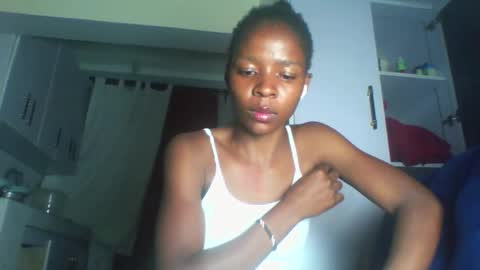 Snapshot of cute_sexy3 chatting on 28, 5, 2026 SHARON online show from 28, 5, 2026