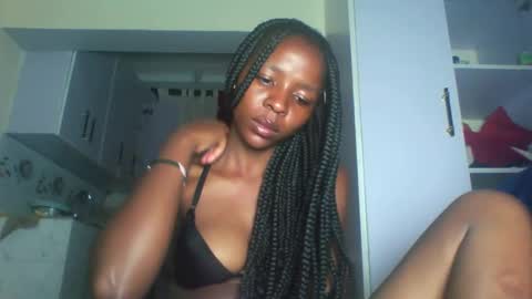 Snapshot of cute_sexy3 chatting on 2, 6, 2026 SHARON online show from 2, 6, 2026