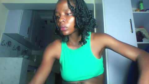 Snapshot of cute_sexy3 chatting on 10, 6, 2026 SHARON online show from 10, 6, 2026