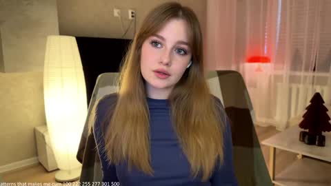 Snapshot of cute_siberian_girl chatting on 5, 12, 2025 Ksenya online show from 5, 12, 2025