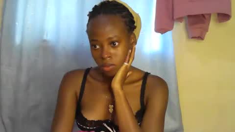 Snapshot of cute_sonny chatting on 8, 10, 2025 cute_sonny online show from 8, 10, 2025