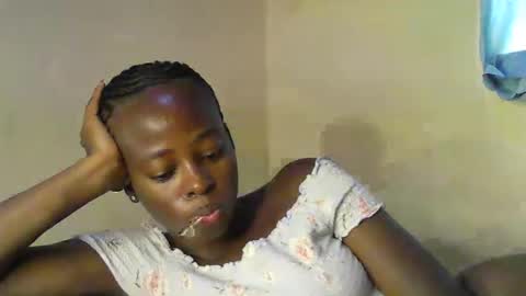 cute_sonny online show from 16, 3, 2026