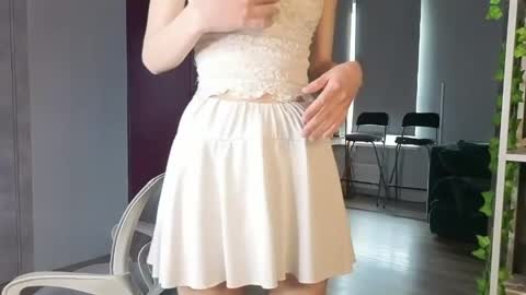 Snapshot of cute_sun_lovers chatting on 2, 6, 2026 Aria online show from 2, 6, 2026