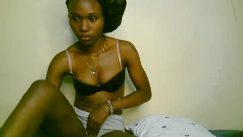 cute_tasha online show from 27, 5, 2026
