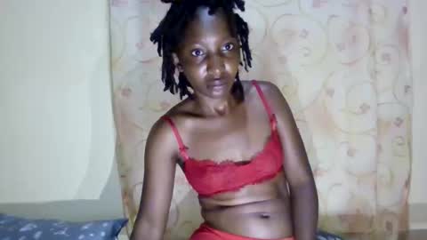 Snapshot of cute_xeniah chatting on 11, 9, 2025 cute_xeniah online show from 11, 9, 2025