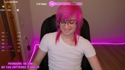 Snapshot of cute_yuki_kun chatting on 25, 1, 2025 the goal is 50 thumbs up online show from 25, 1, 2025