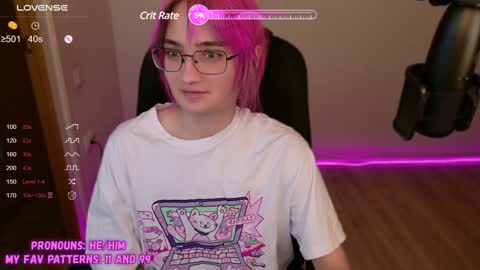 Snapshot of cute_yuki_kun chatting on 30, 1, 2025 the goal is 50 thumbs up online show from 30, 1, 2025