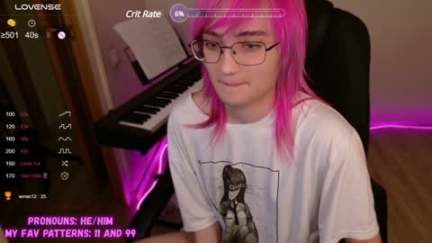 Snapshot of cute_yuki_kun chatting on 4, 2, 2025 the goal is 50 thumbs up online show from 4, 2, 2025