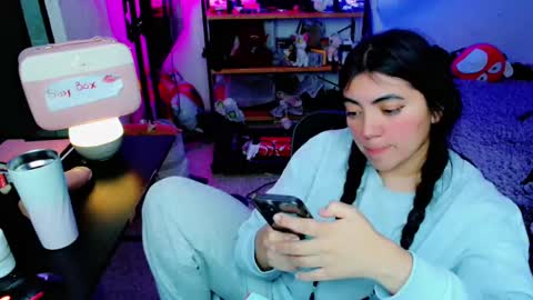Snapshot of cuteambervi chatting on 16, 1, 2025 Princess Amber online show from 16, 1, 2025