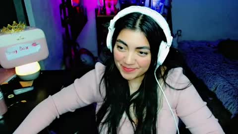 Snapshot of cuteambervi chatting on 27, 1, 2025 Princess Amber online show from 27, 1, 2025