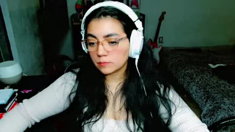 Snapshot of cuteambervi chatting on 9, 2, 2025 Princess Amber online show from 9, 2, 2025