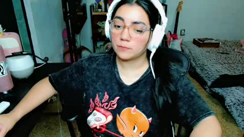 Snapshot of cuteambervi chatting on 3, 3, 2025 Princess Amber online show from 3, 3, 2025