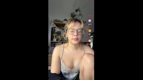 Amy online show from 2, 3, 2025