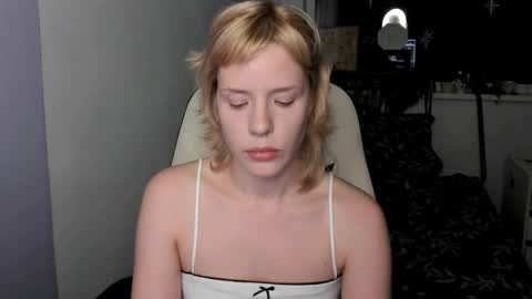 Amy online show from 5, 10, 2025