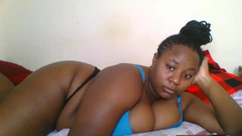 Snapshot of cuteaurel chatting on 4, 7, 2026 AURELIA online show from 4, 7, 2026