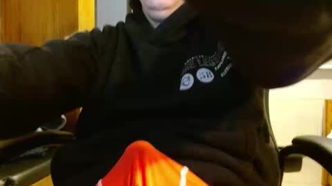 Cuteboy090 online show from 23, 4, 2026