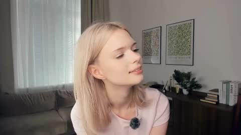 Alice online show from 4, 10, 2025