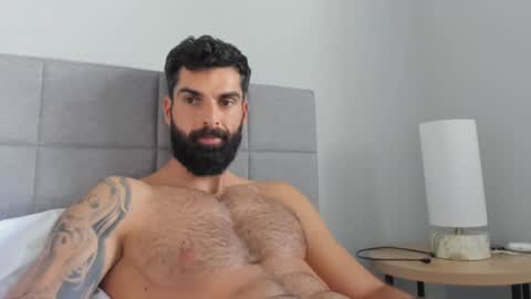 Snapshot of cuteeboy chatting on 2, 1, 2025 cuteeboy online show from 2, 1, 2025