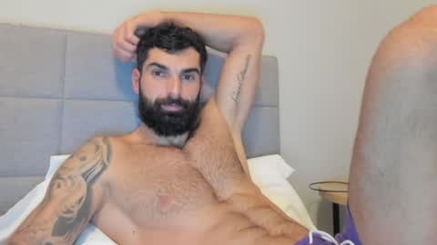 Snapshot of cuteeboy chatting on 3, 1, 2025 cuteeboy online show from 3, 1, 2025