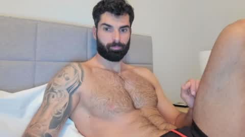 Snapshot of cuteeboy chatting on 11, 1, 2025 cuteeboy online show from 11, 1, 2025