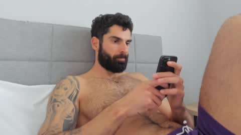Snapshot of cuteeboy chatting on 12, 1, 2025 cuteeboy online show from 12, 1, 2025