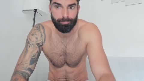 Snapshot of cuteeboy chatting on 30, 1, 2025 cuteeboy online show from 30, 1, 2025
