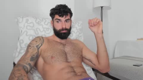 Snapshot of cuteeboy chatting on 4, 2, 2025 cuteeboy online show from 4, 2, 2025