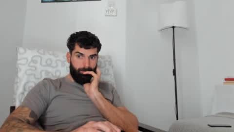 cuteeboy online show from 2, 12, 2025