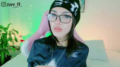 Zoe  online show from 1, 5, 2026